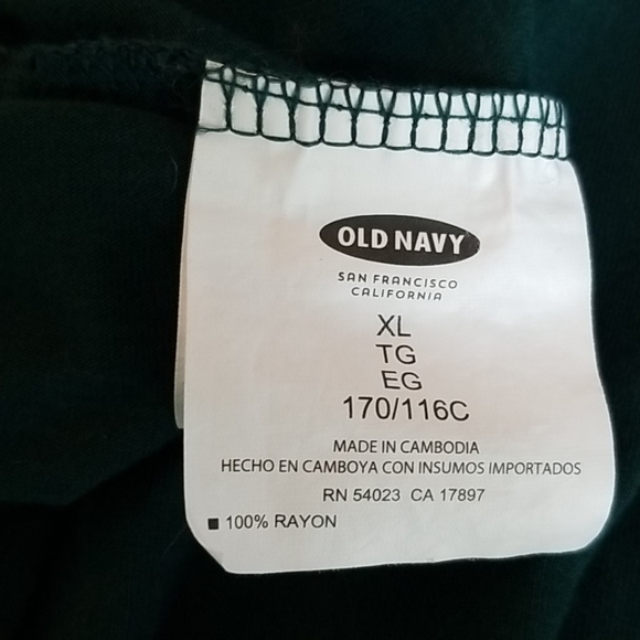 Women's Maternity Old Navy Top - Picture 4 of 4